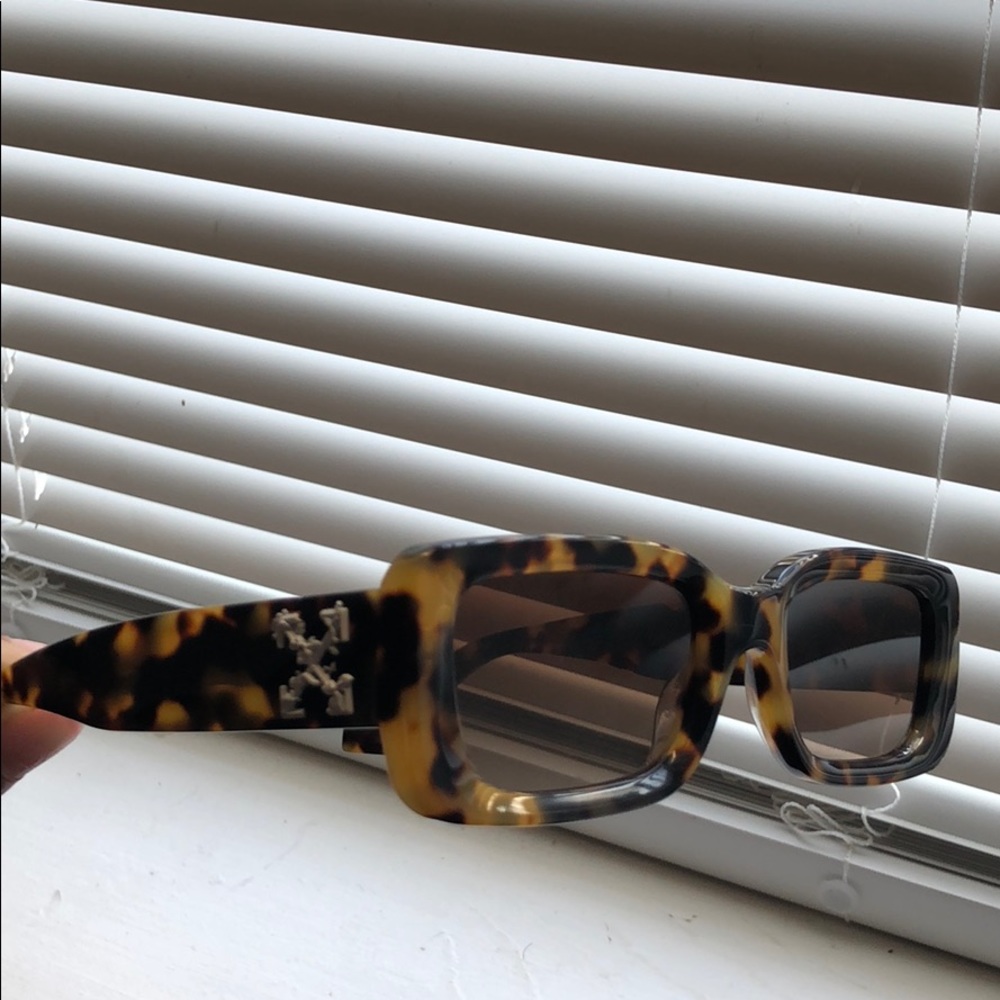 Off-White Sunglasses